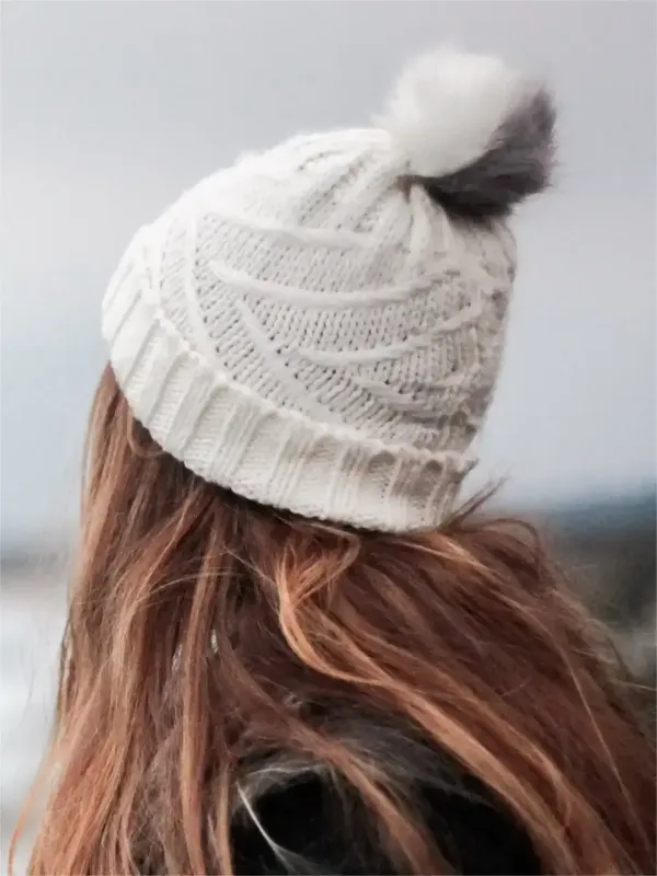Product Regular cap with big pompon Image